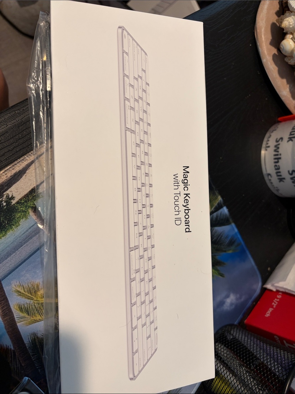 Apple Magic Keyboard with Touch ID - White/Silver